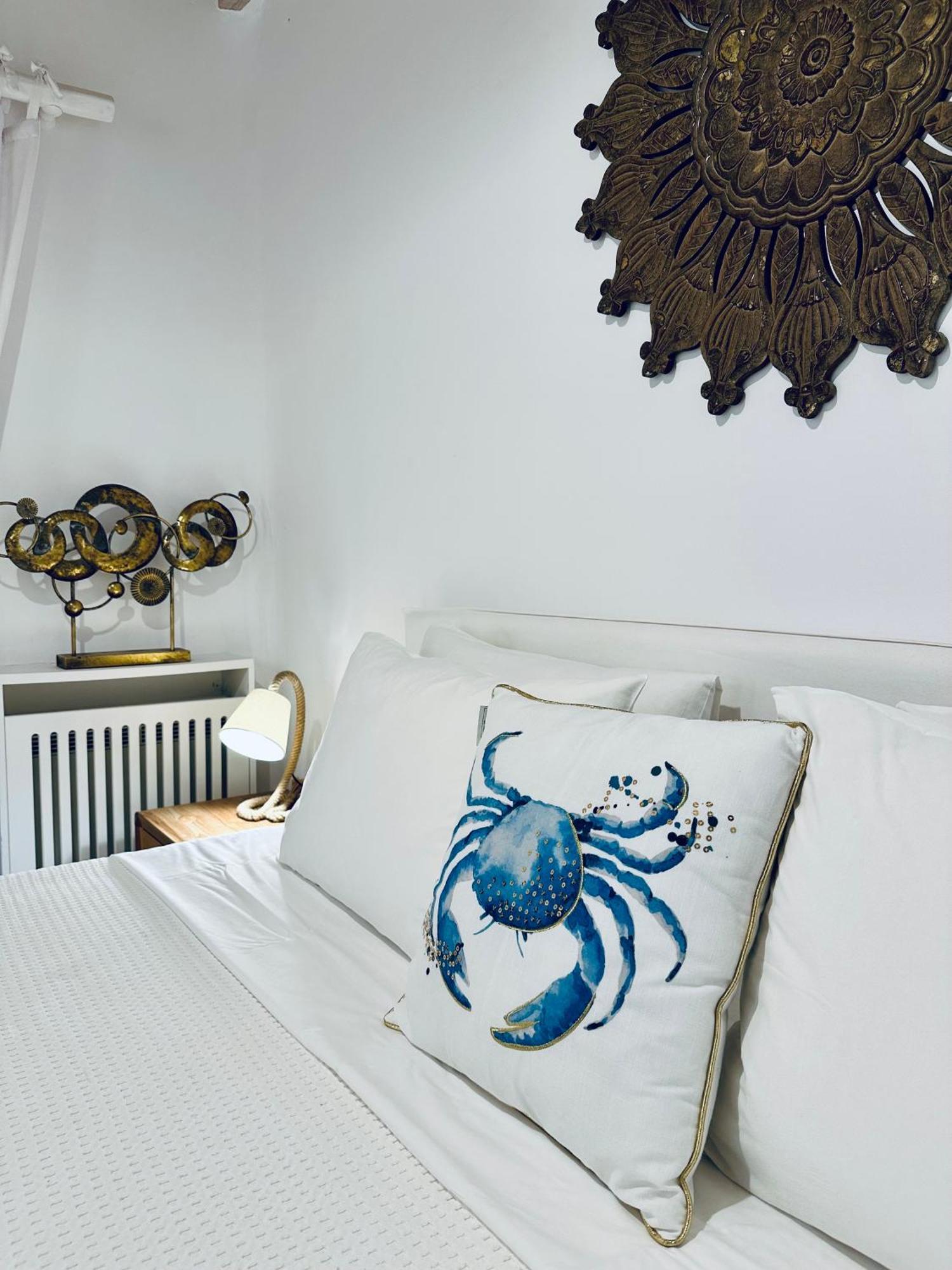 Helios Max Villa