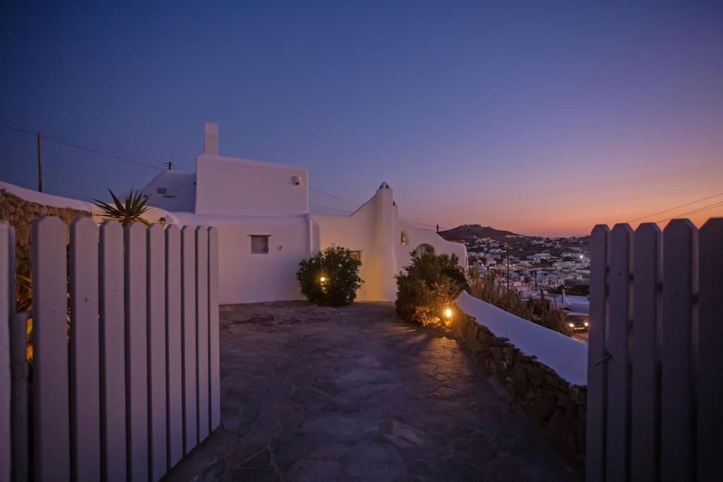 Cosy Boheme Retreat With Sea Views Vakantiehuis