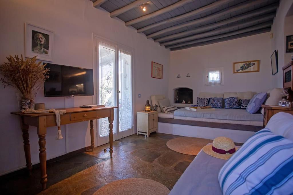 Cosy Boheme Retreat With Sea Views Vakantiehuis