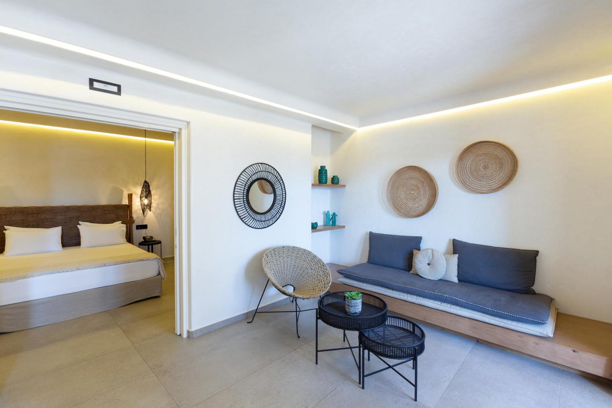 Tropicana , & Mykonos 4*