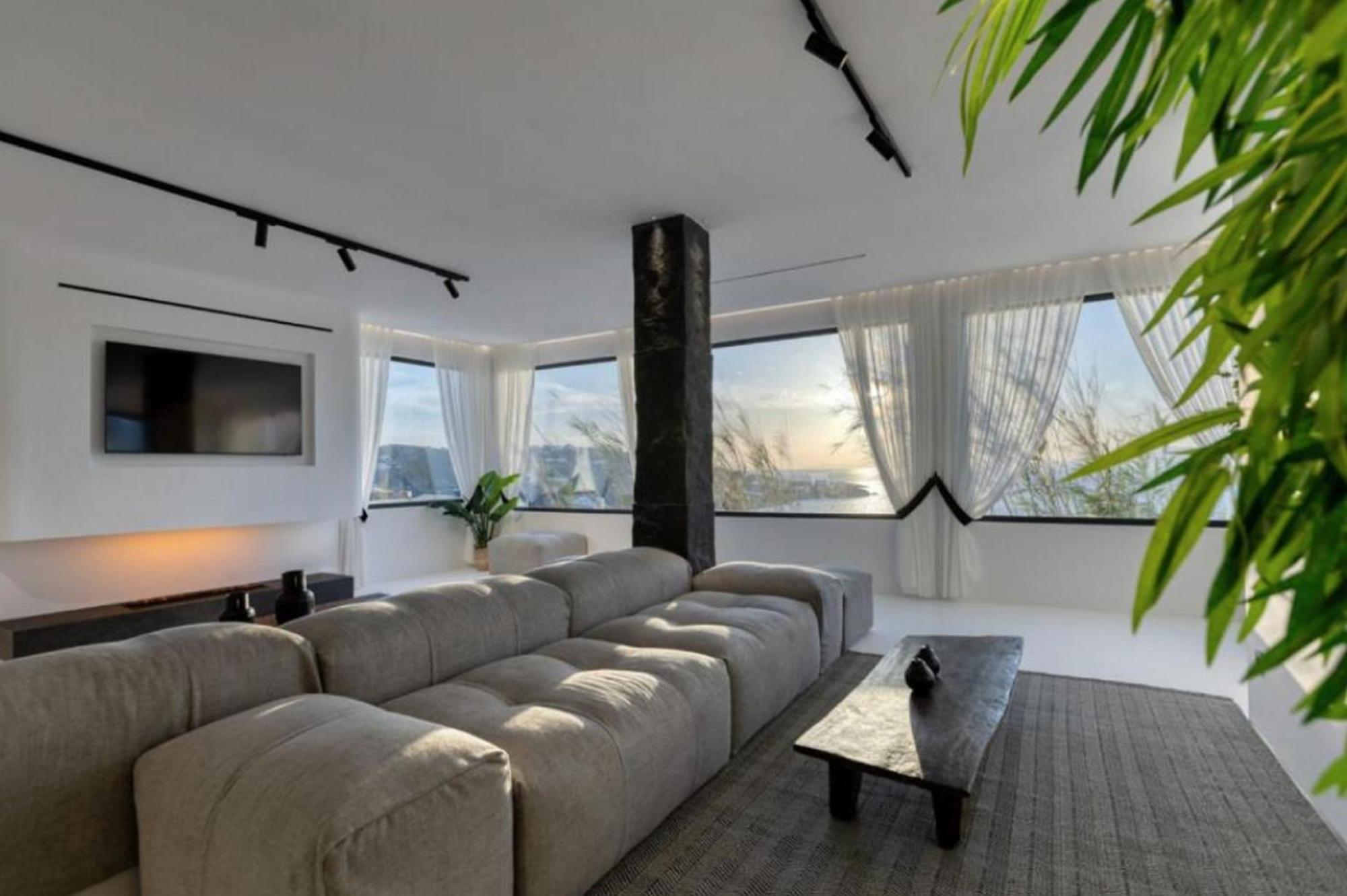 Mbc Mykonos Town Black Villa 6 Bedrooms Mykonos * Glastros (Mykonos)