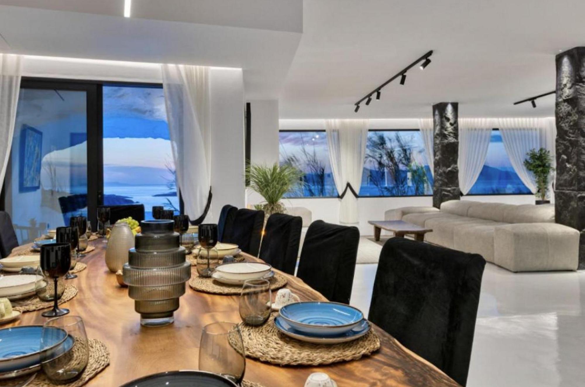 Villa Mbc Mykonos Town Black Villa 6 Bedrooms Mykonos