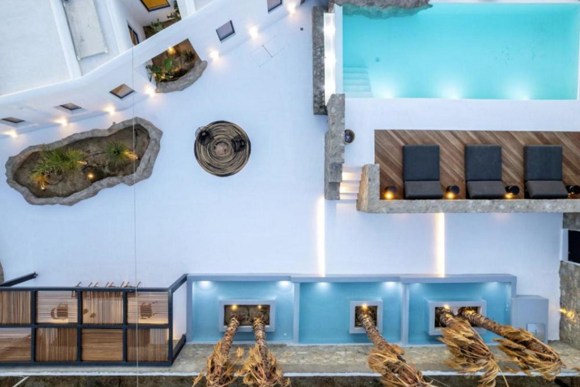 Mbc Mykonos Town Black Villa 6 Bedrooms Mykonos