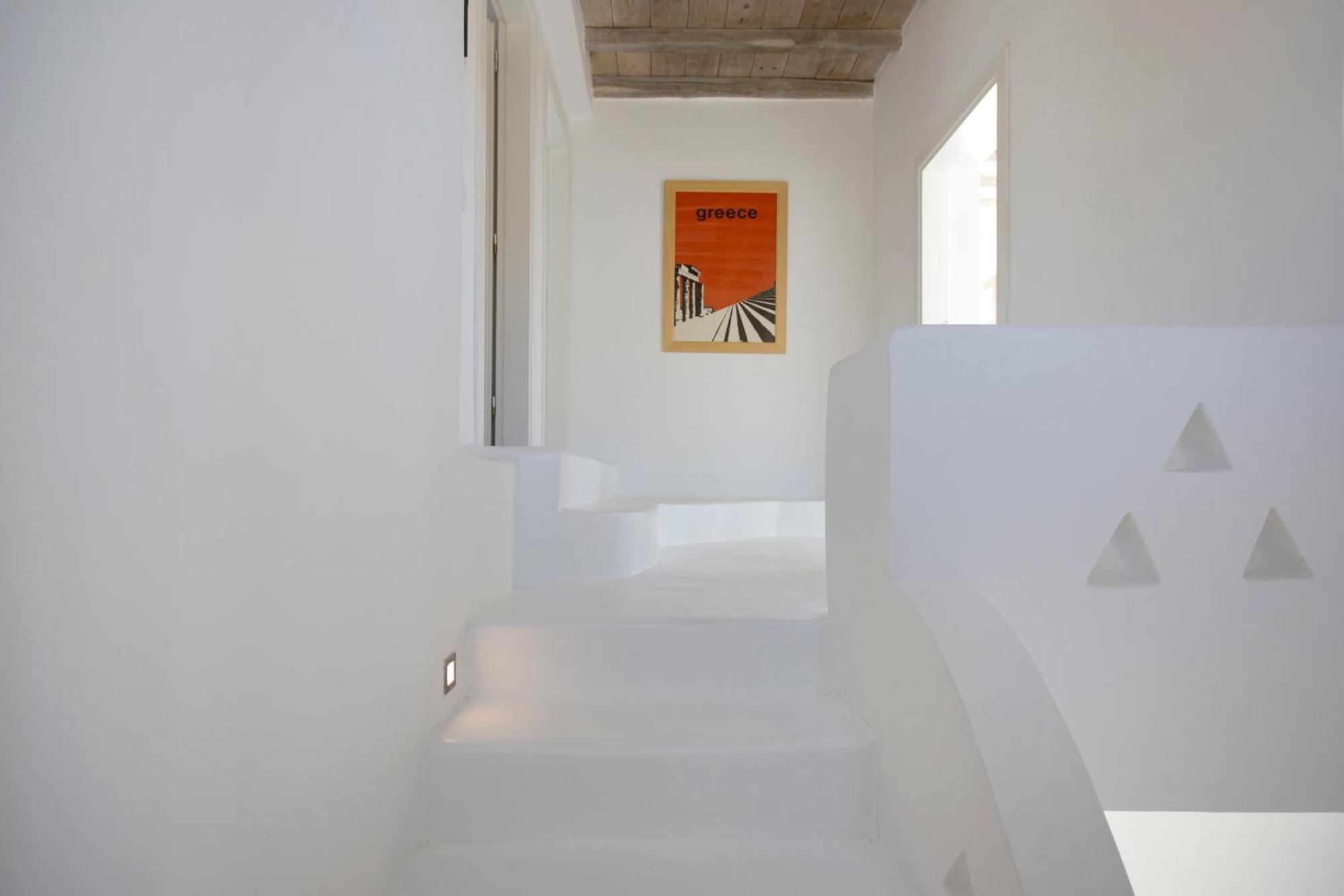 Casadei Pool 4-bdr Sea View 'anemos' & 'petra' With Nighttime Security Guard
