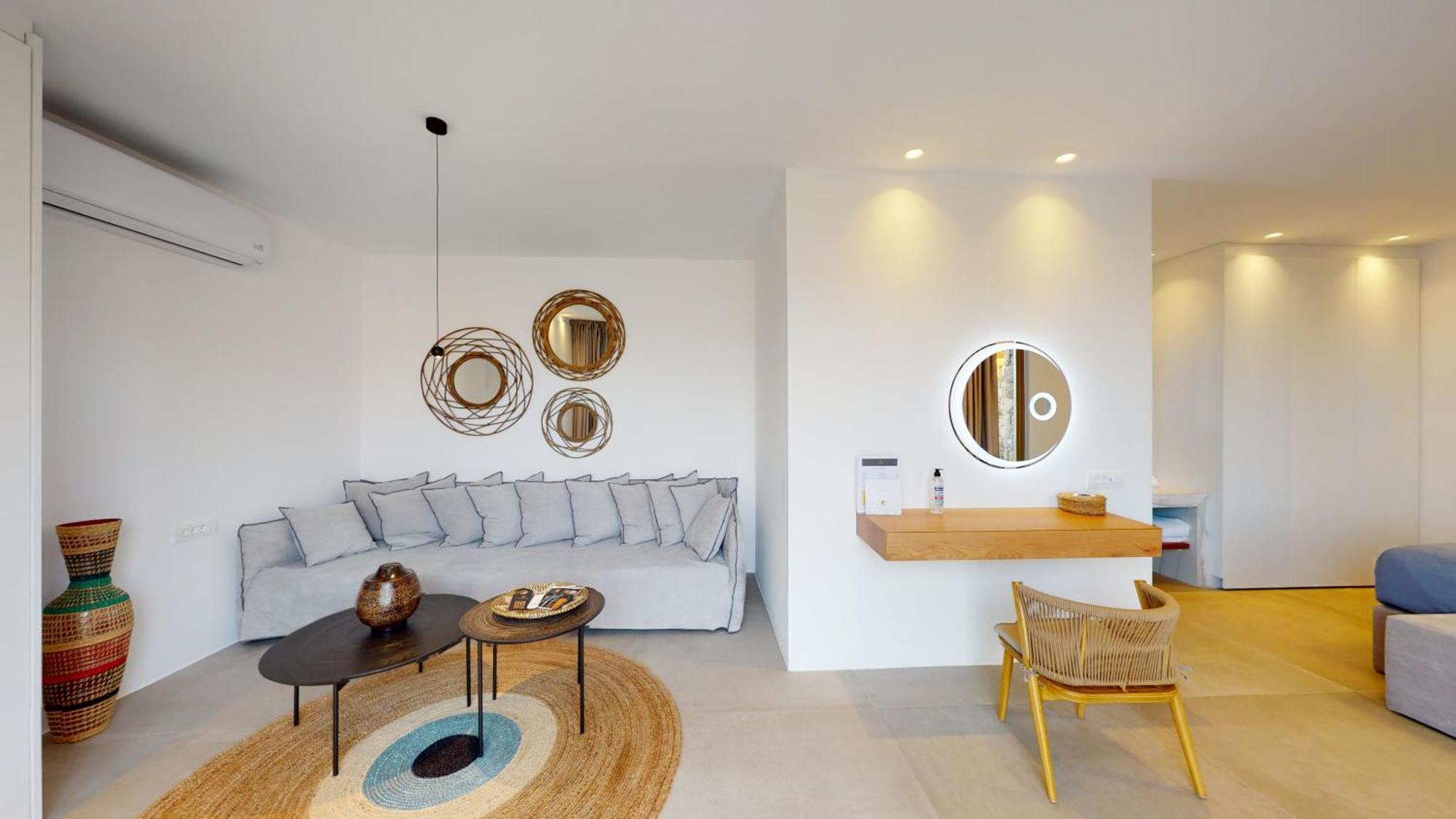 Nasta & Intentional Living Mykonos 5* Panormos (Mykonos)