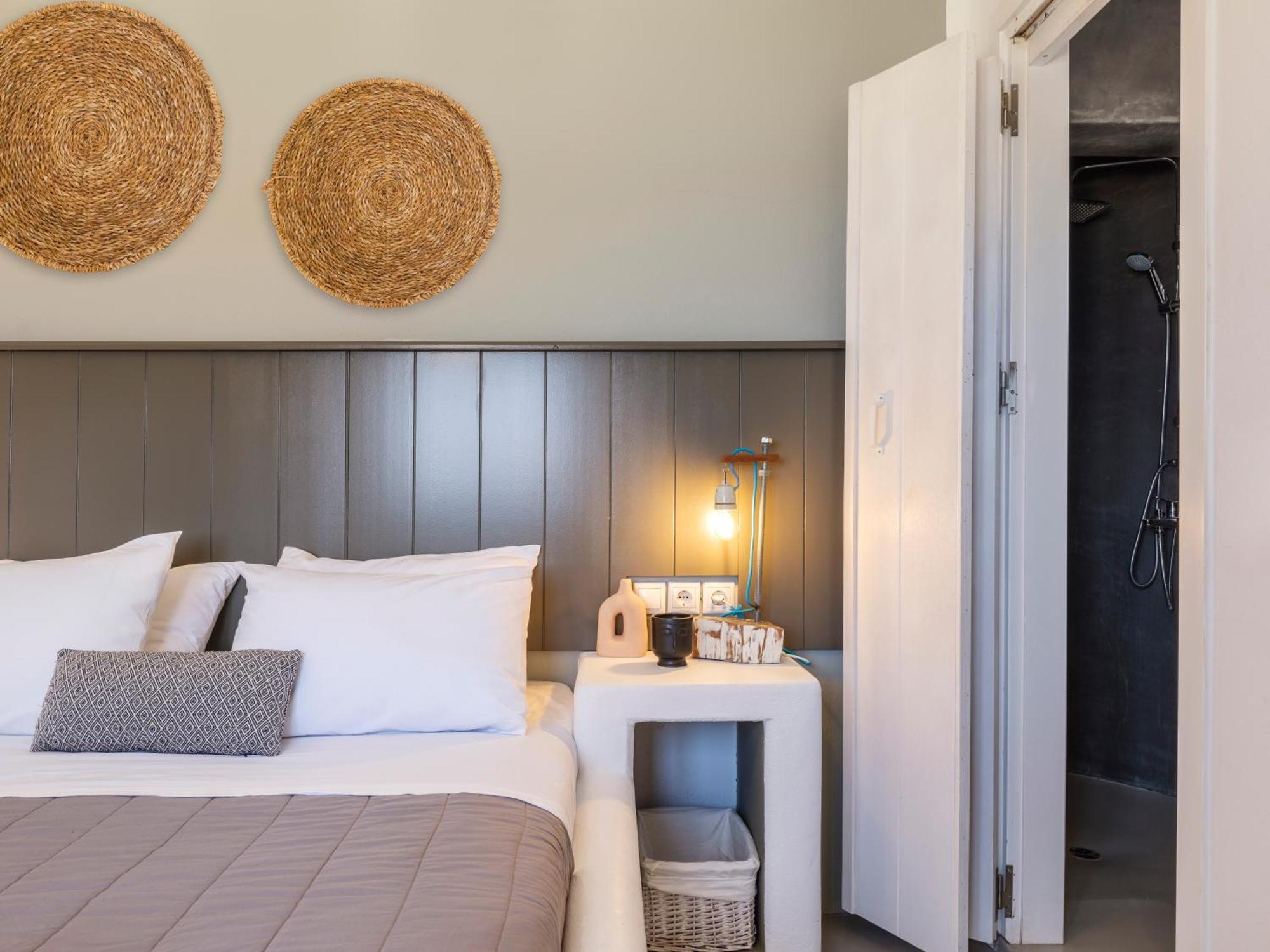 Mykonos Residence Villas & Suites Merchia Beach Villa *