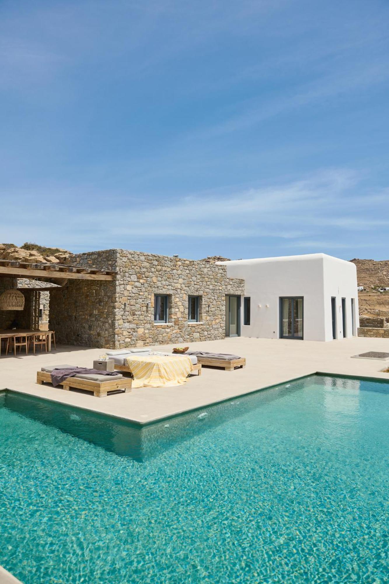 Aqua Marine By Mykonos Rocks Villa *