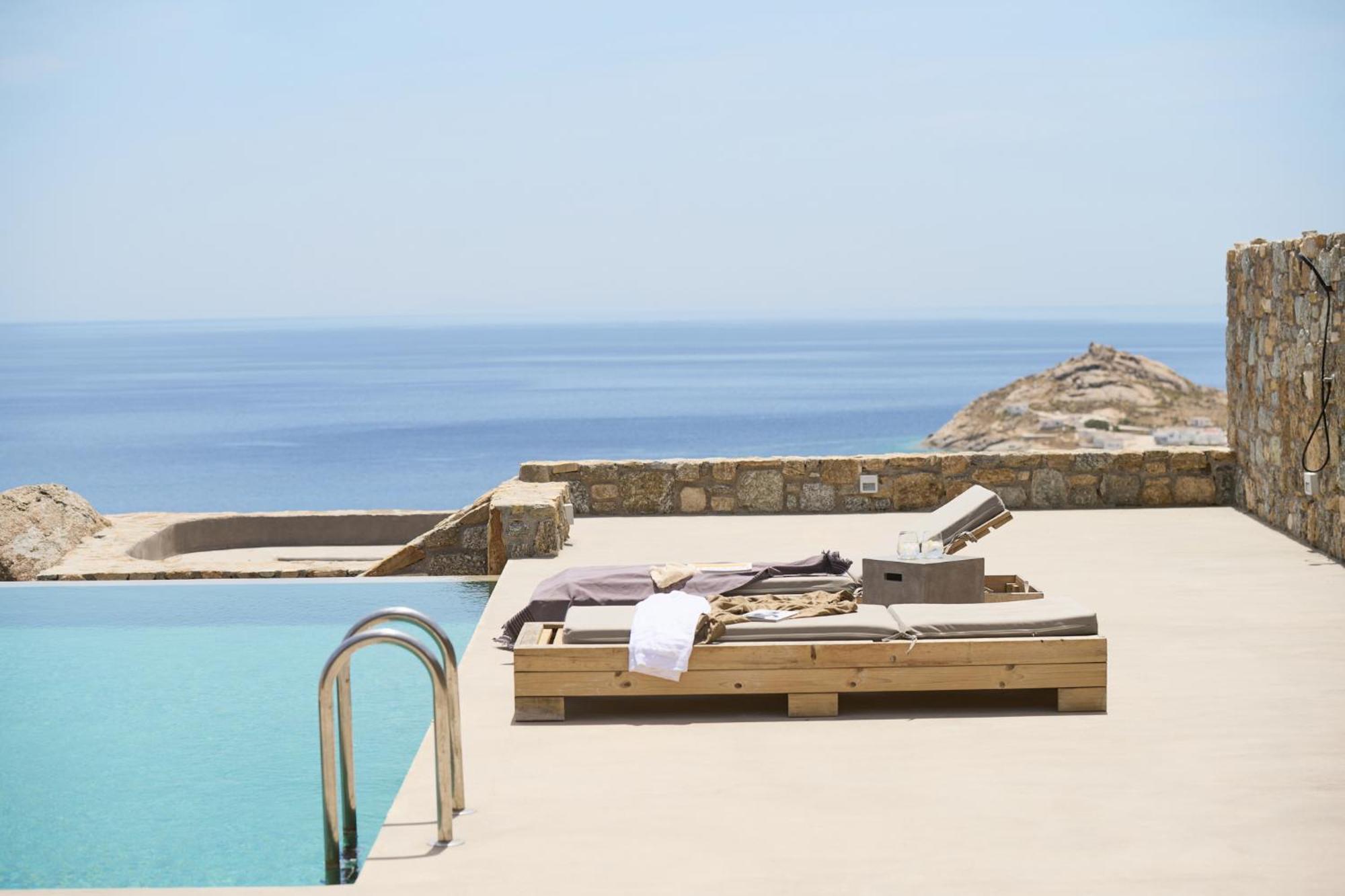 Aqua Marine By Mykonos Rocks Kalafatis