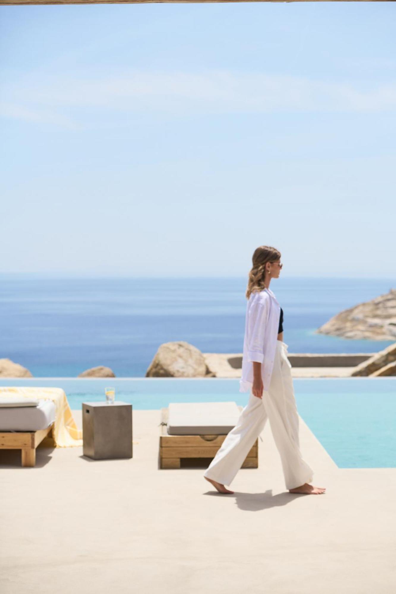 Aqua Marine By Mykonos Rocks