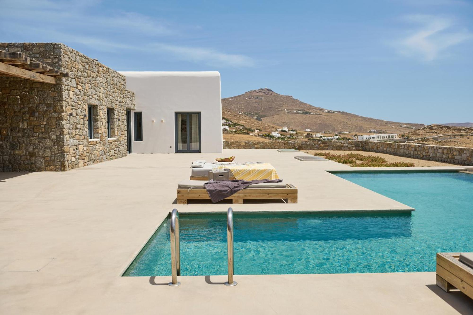 Aqua Marine By Mykonos Rocks Villa
