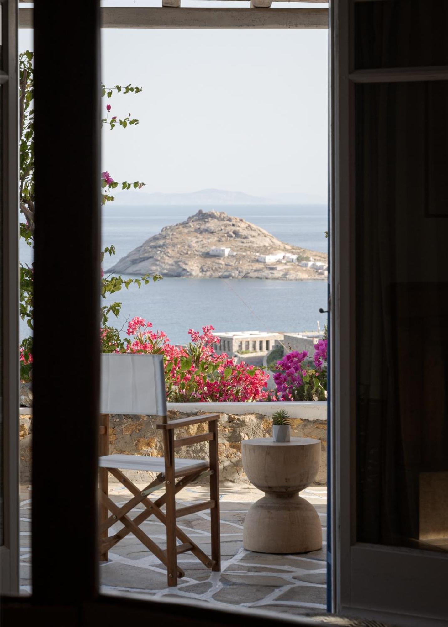 Bougainvillea Comfort Mykonos