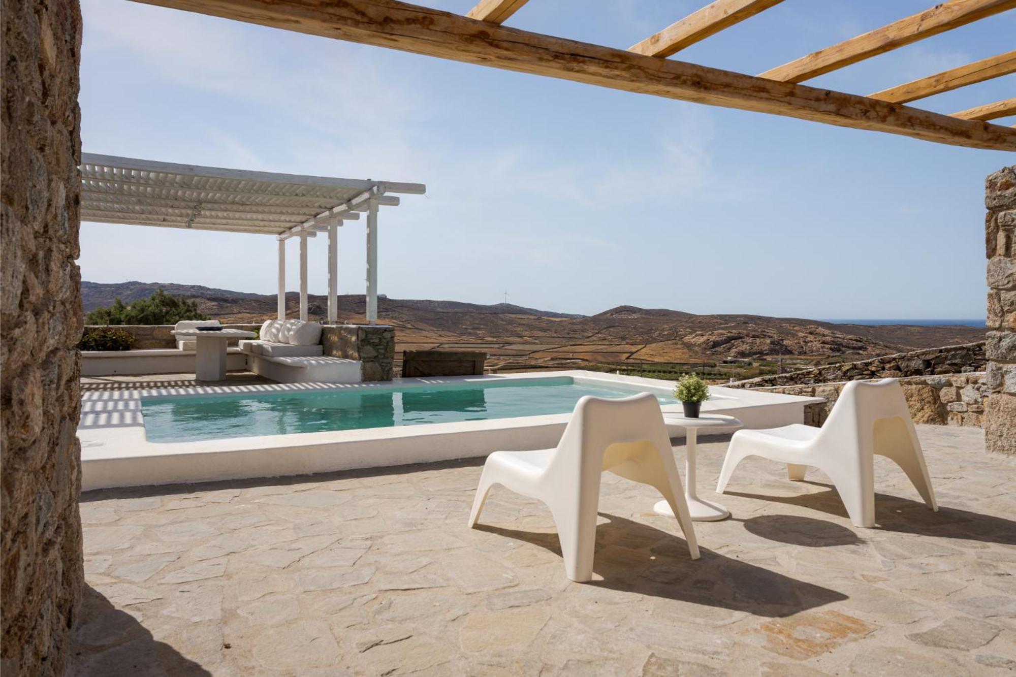Lea Mykonos Merchia Beach