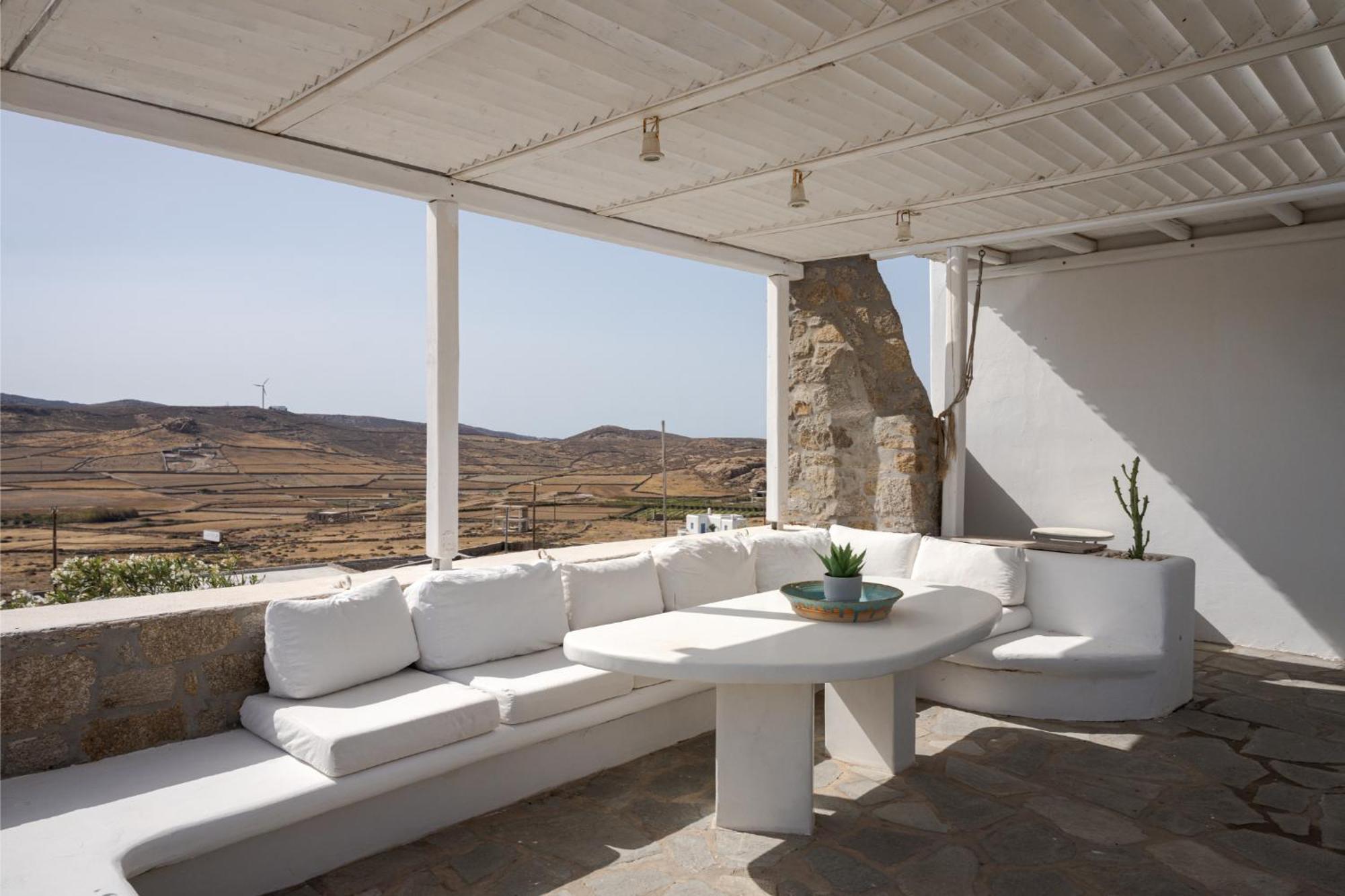 Lea Mykonos *
