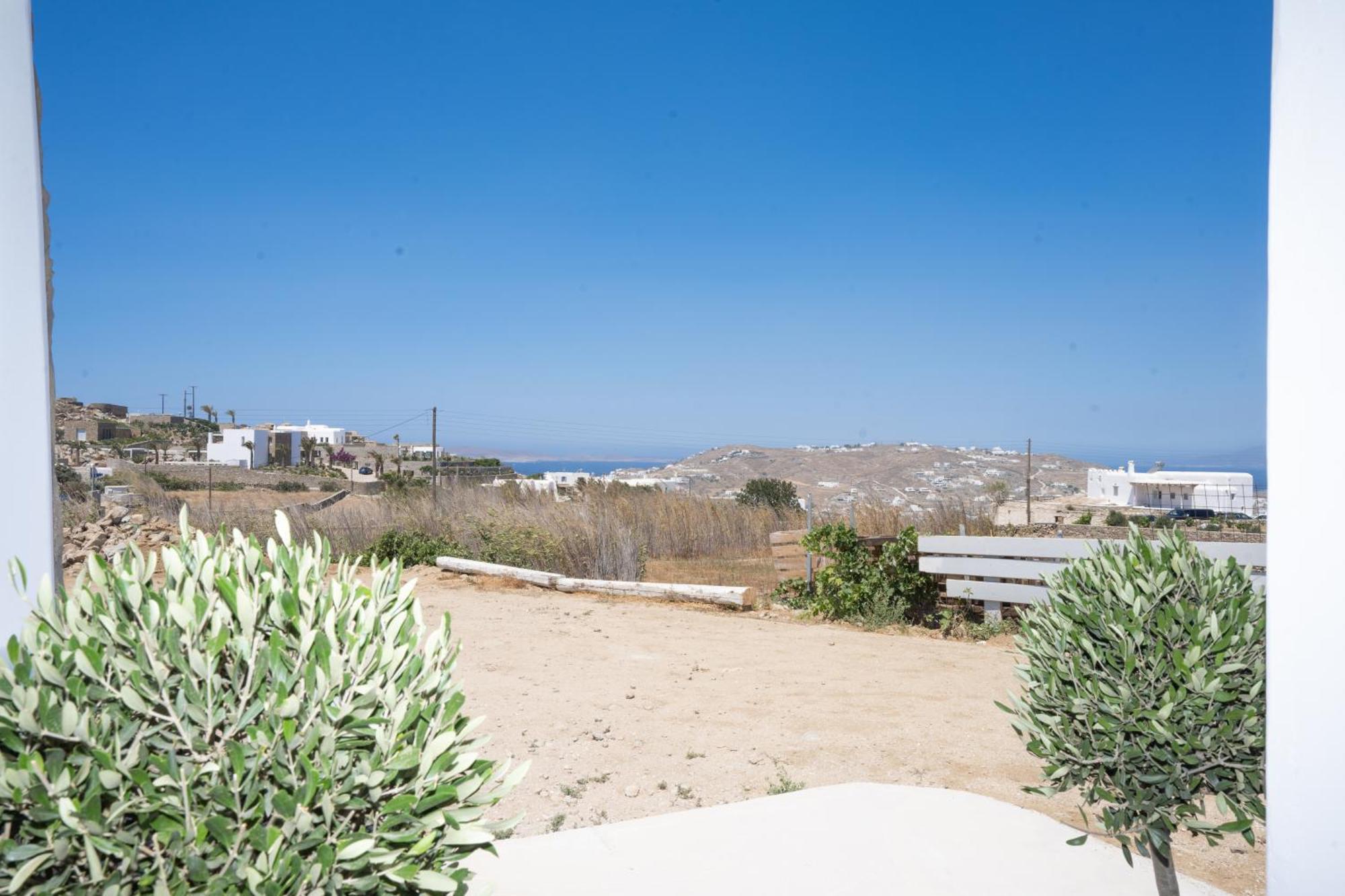 Saint Alexander Mykonos *