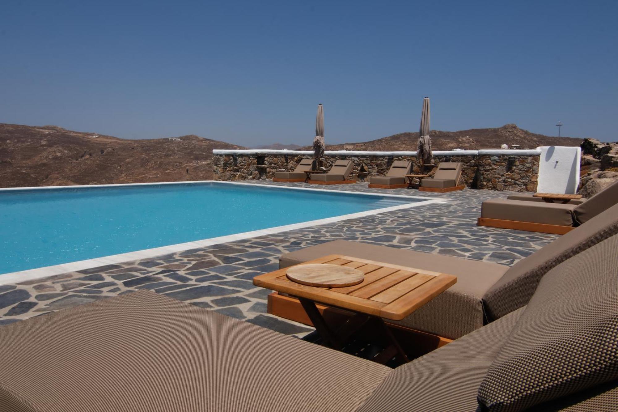 Thronos Apartment Ano Mera
