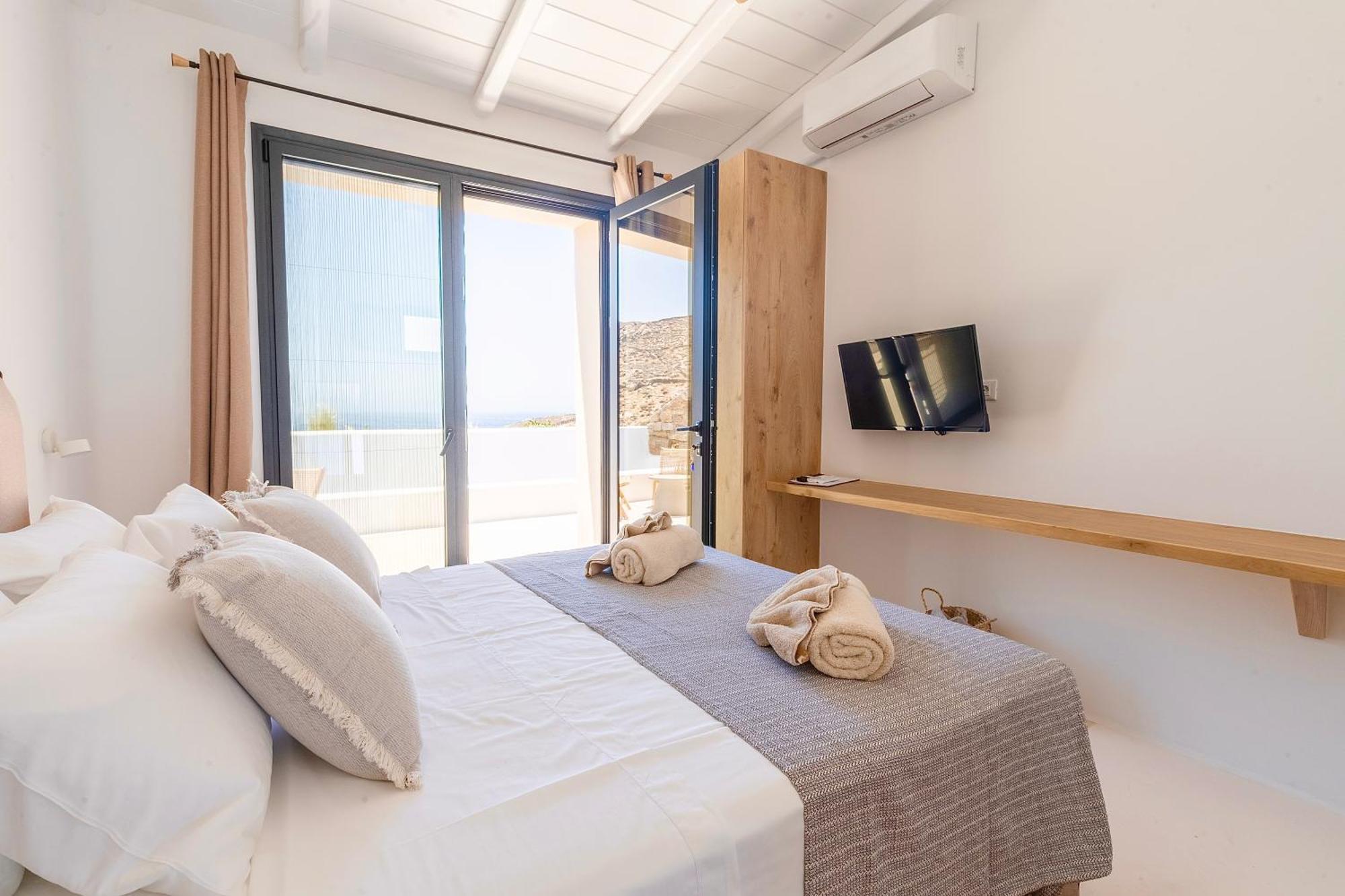 Rhea Elia Ftelia (Mykonos)