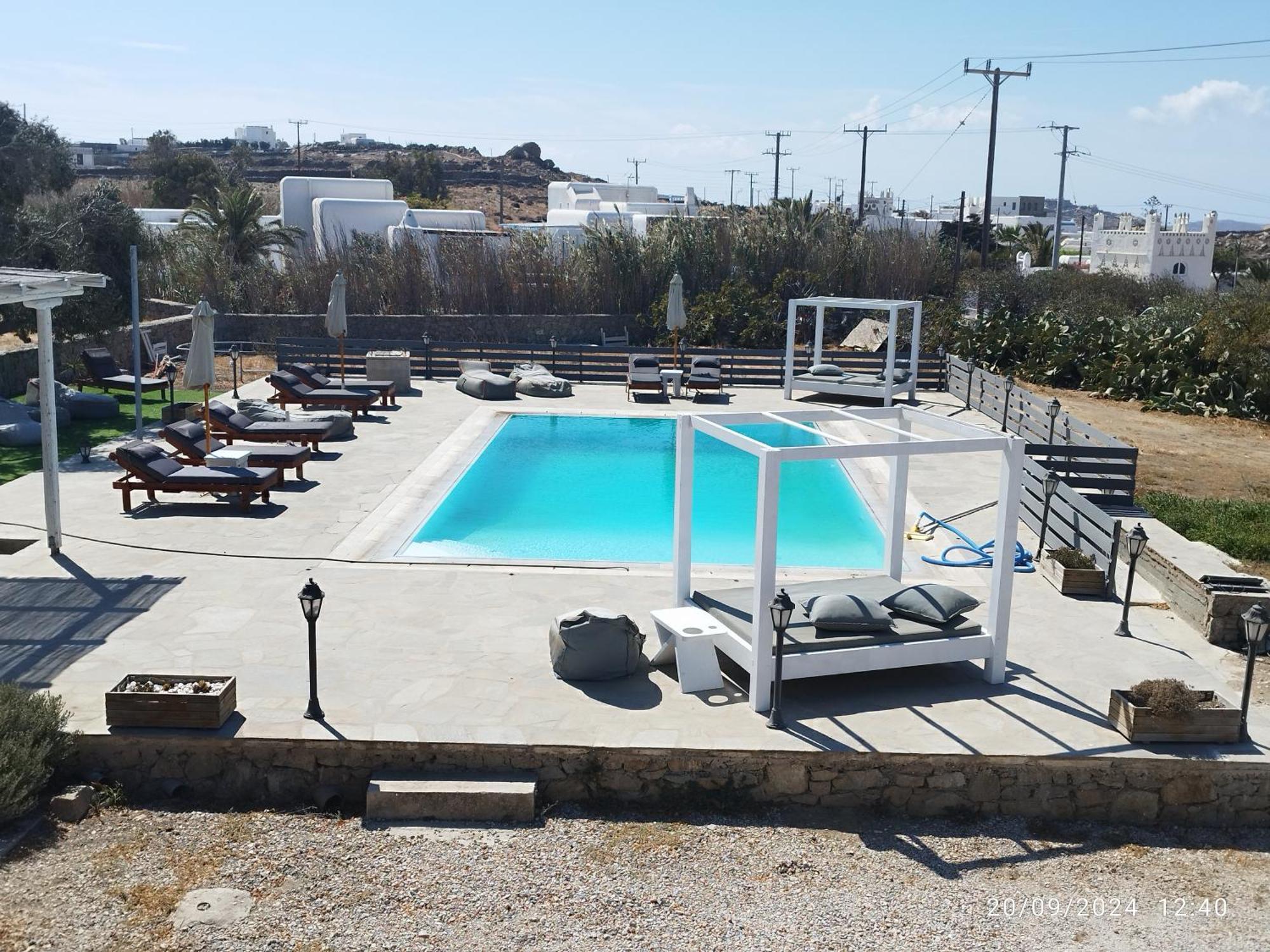 Hostel Nikos