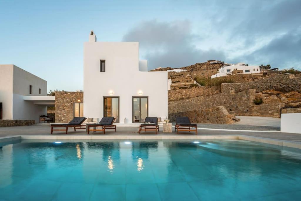 Boulevart By Mykonos Mood *