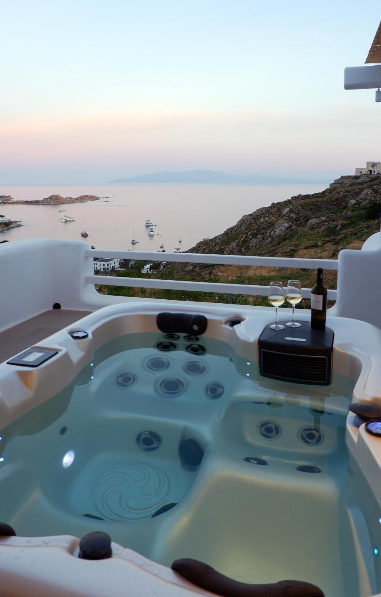 Camelia 1 - Psarou View - Private Pool And Jacuzzi * Mykonos Town