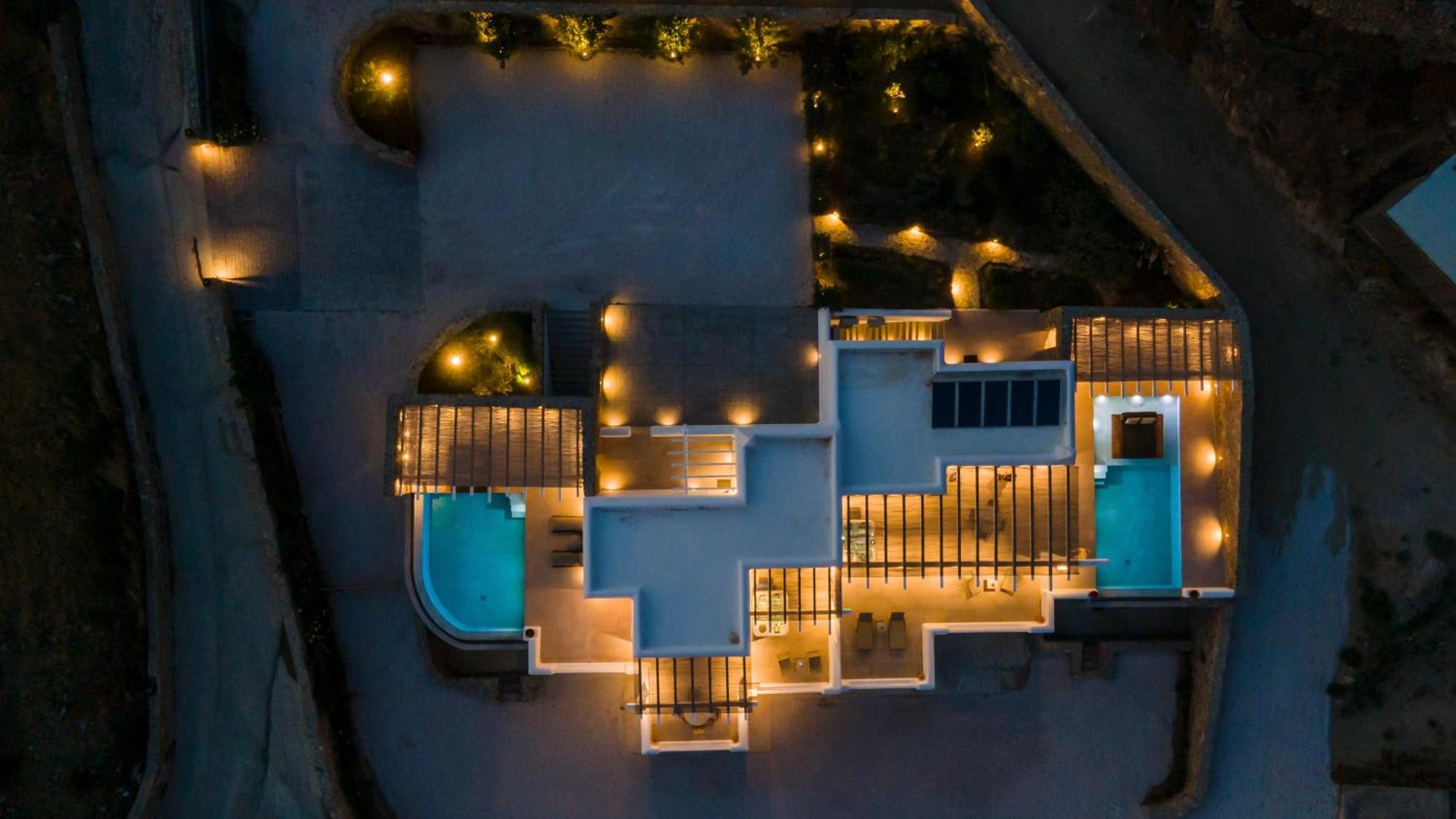 Villa Camelia 1 - Psarou View - Private Pool And Jacuzzi