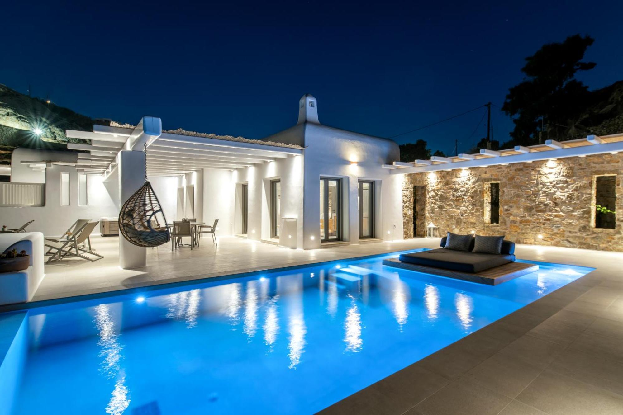 Camelia 1 - Psarou View - Private Pool And Jacuzzi