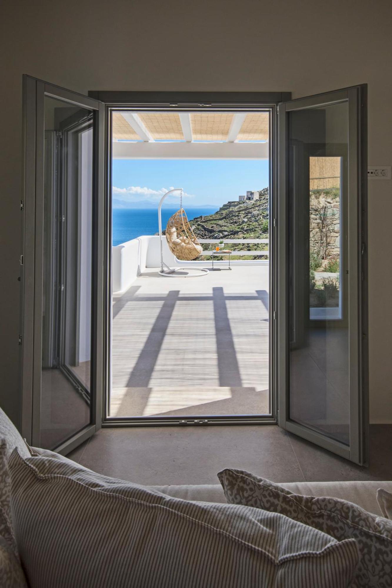 Camelia 1 - Psarou View - Private Pool And Jacuzzi