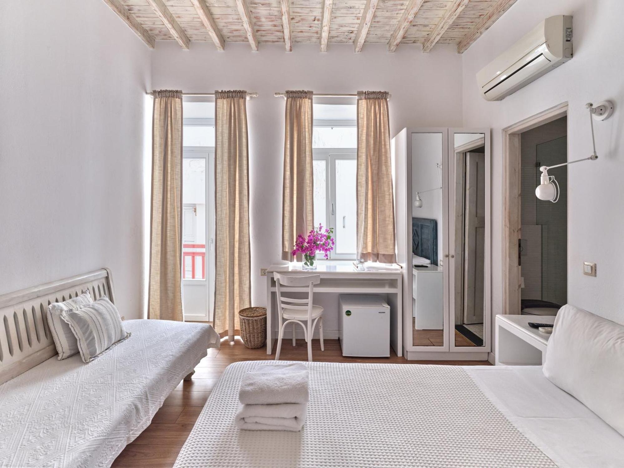 Guest house La Maison Kalogera