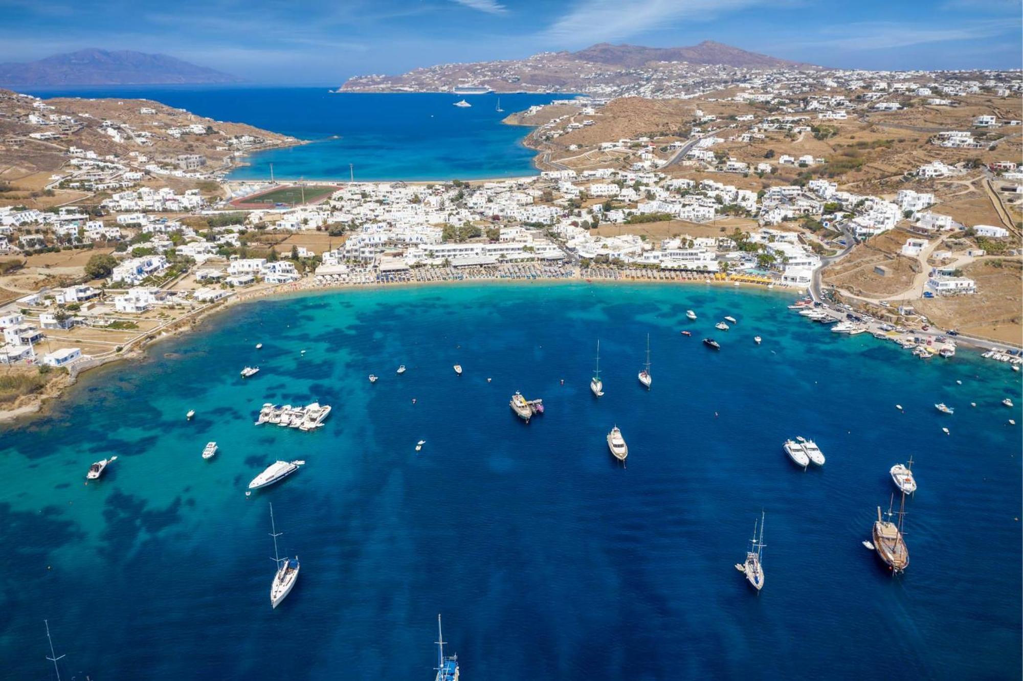 Apartment Beachside 2 Bd Stylish Apt W Private Patio Ornos (Mykonos)