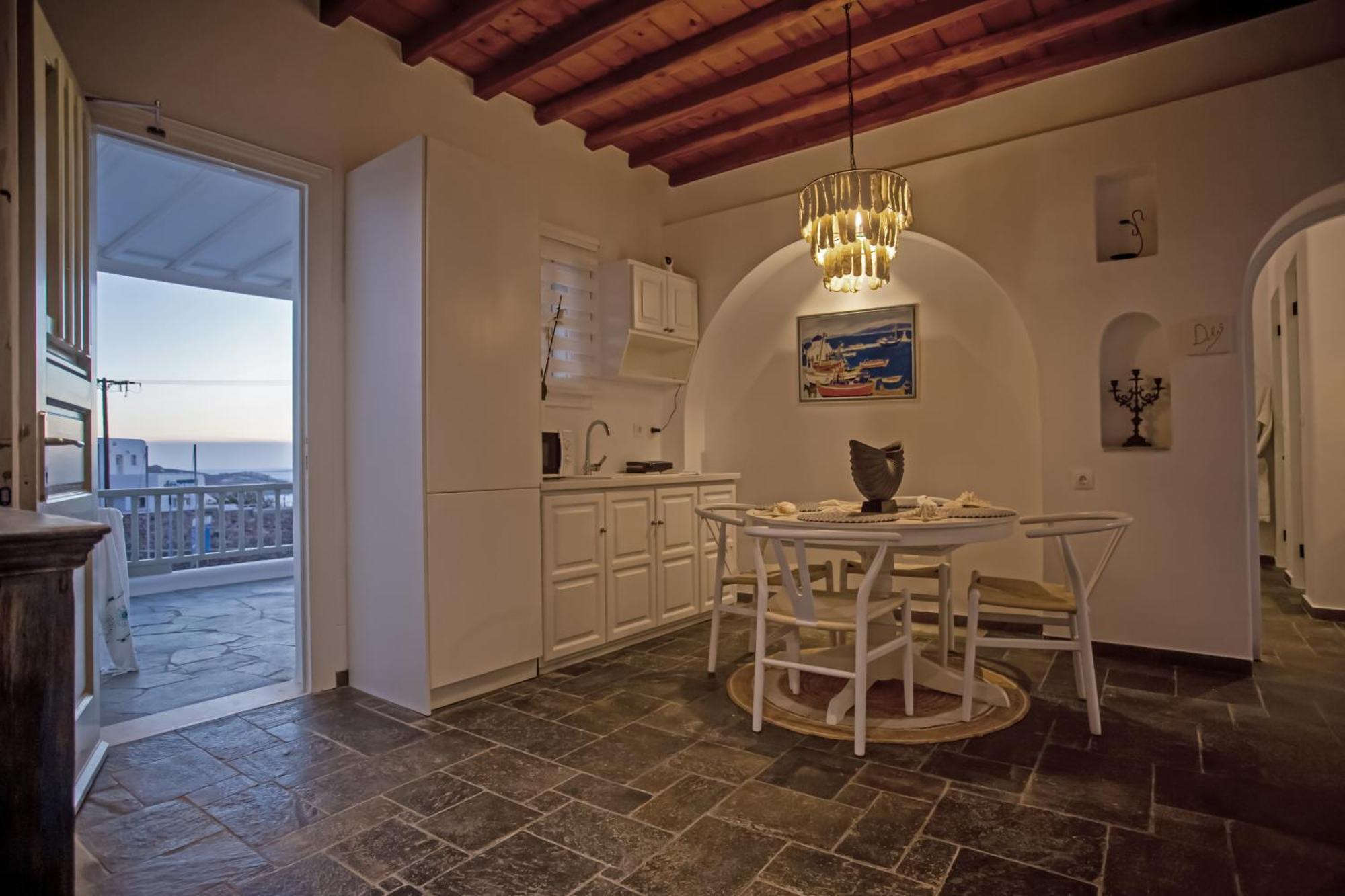 C Mykonos Guest house *