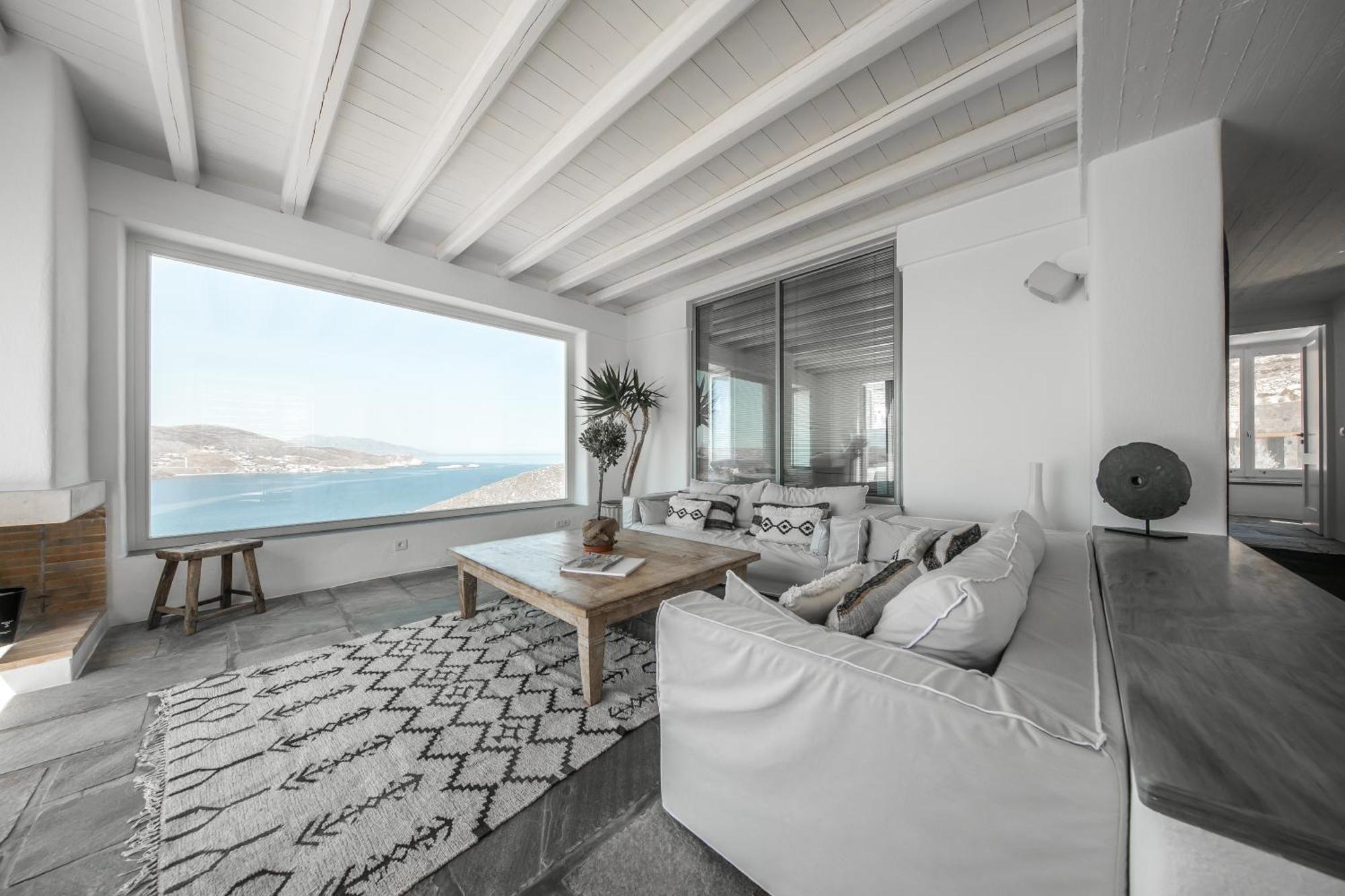 Joy Mykonos Boutique * Ano Mera