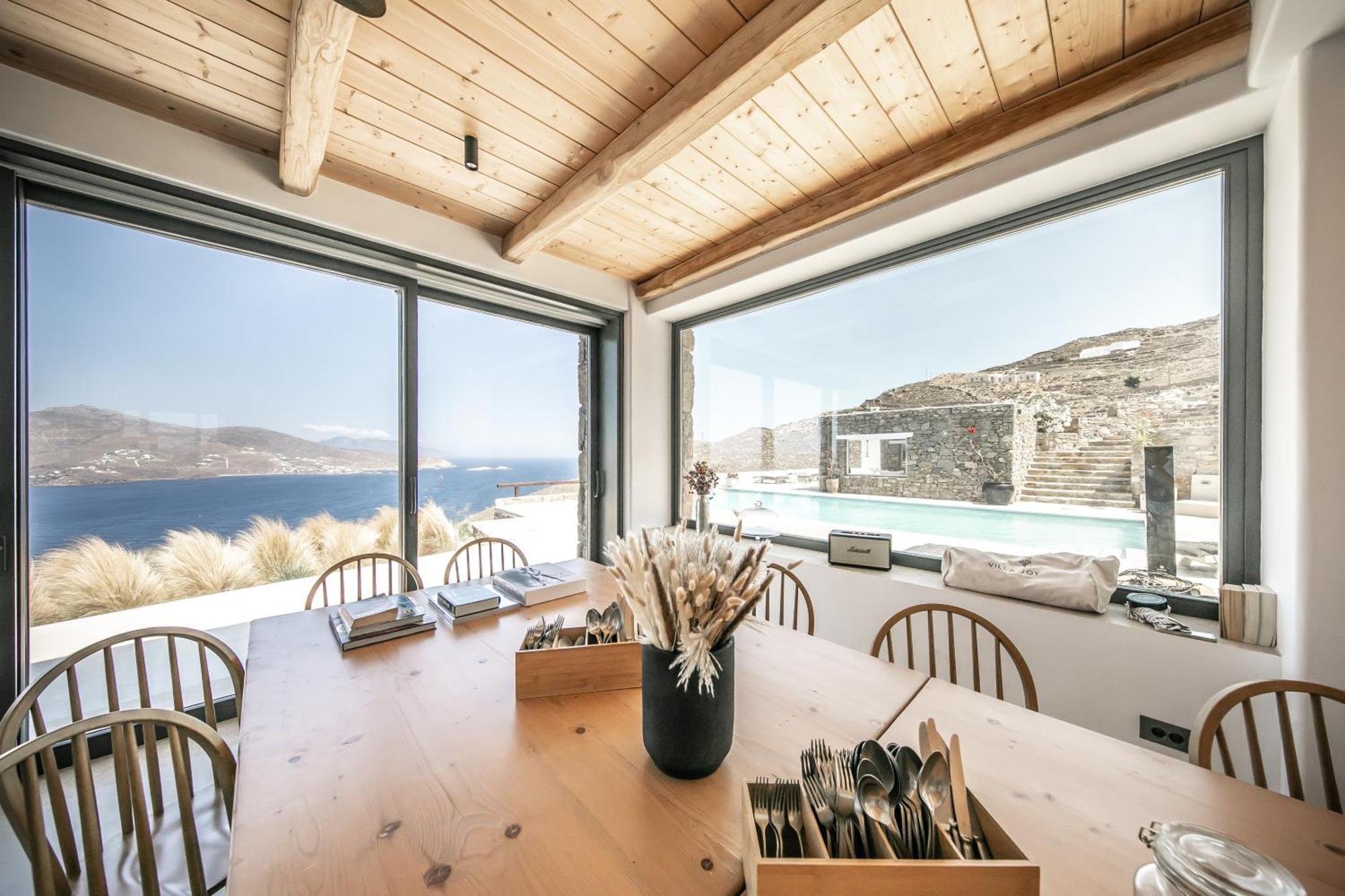 Joy Mykonos Boutique Hotel *