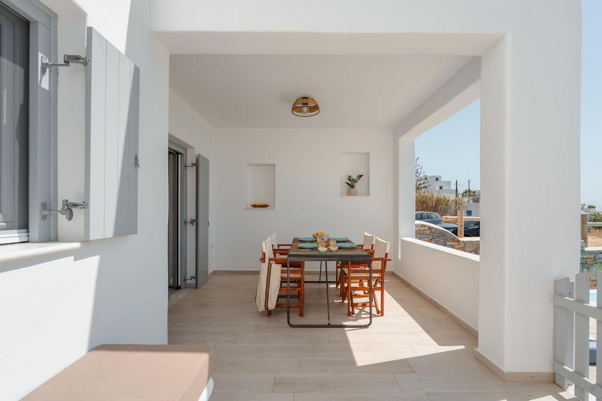 Azur Agia Anna (Mykonos)