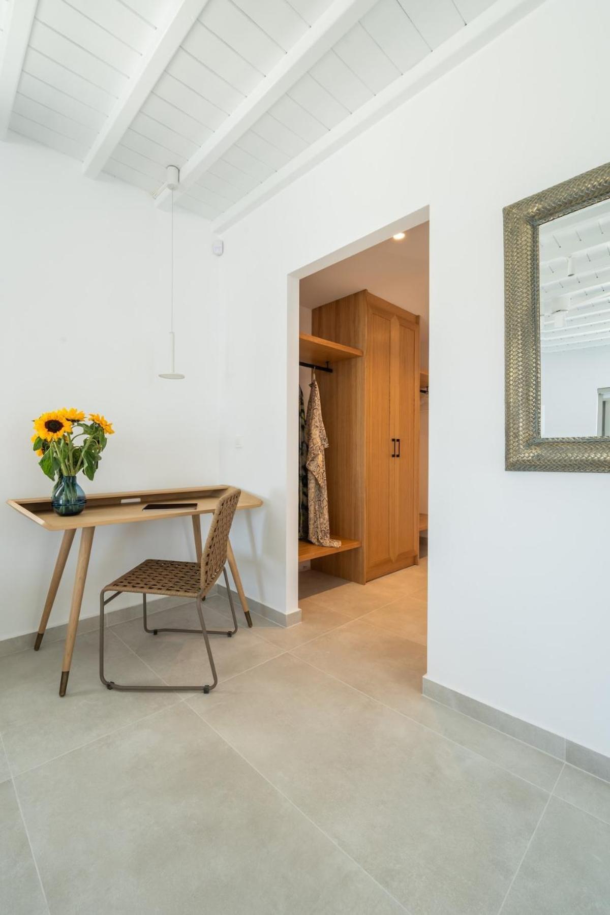 Villa Manhattan By Mykonos Mood