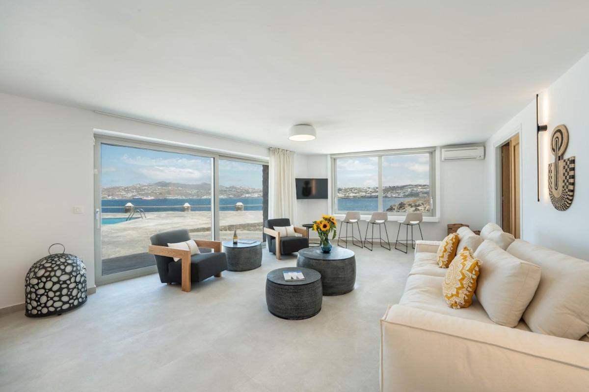 Manhattan By Mykonos Mood *