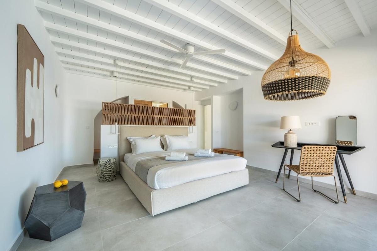 Manhattan By Mykonos Mood Villa