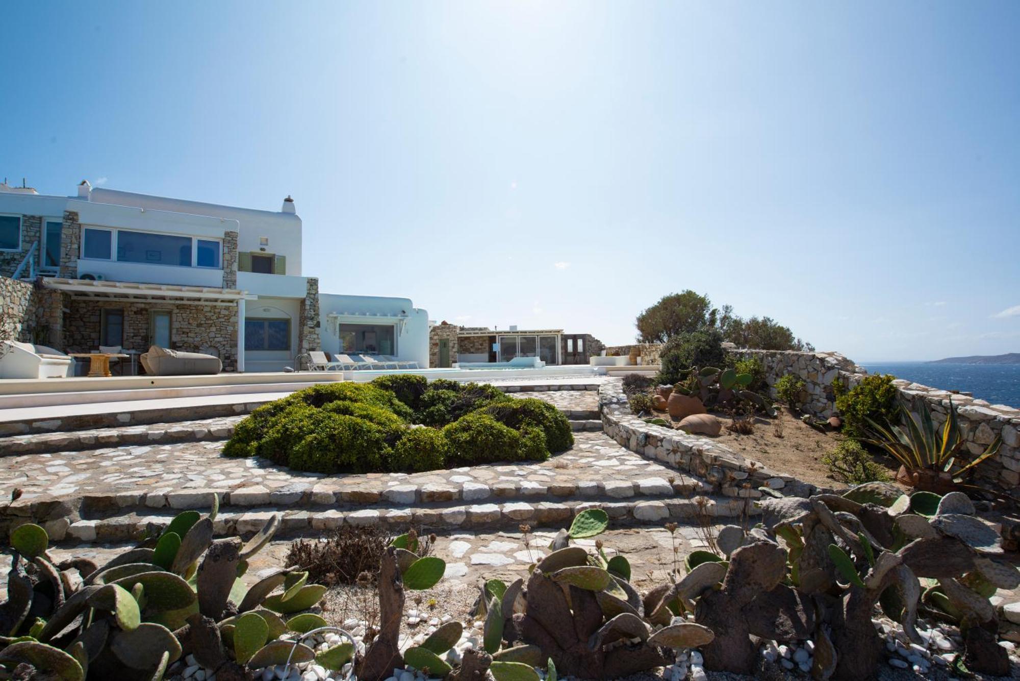 Magdalena Mykonos