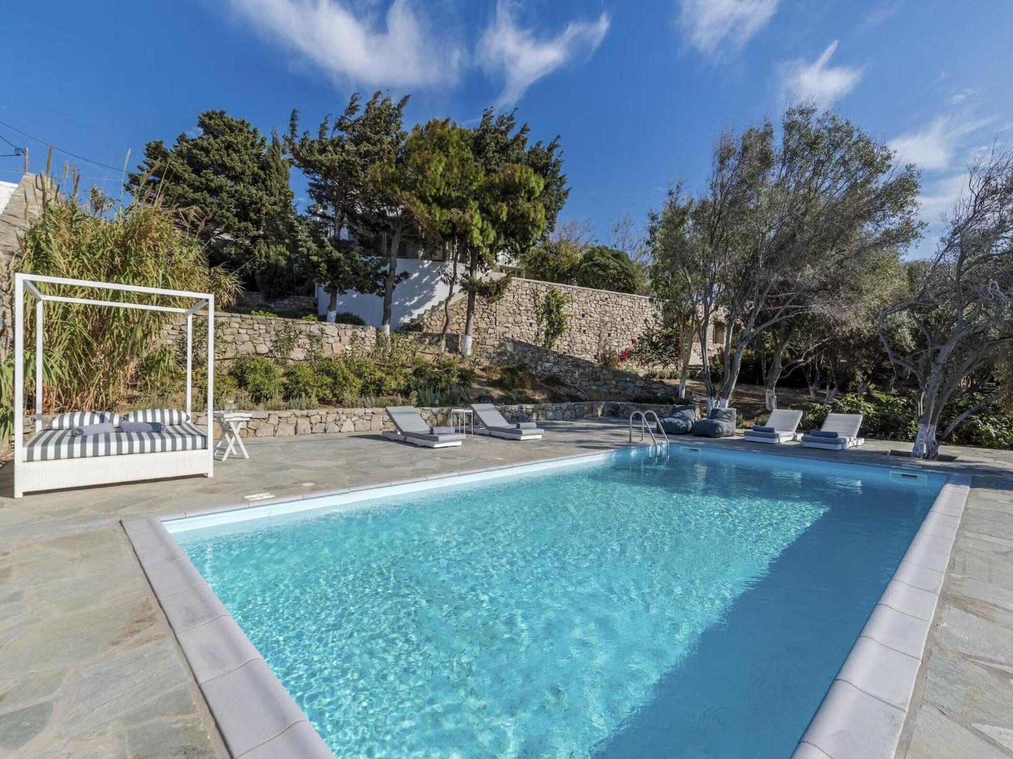 Villa Traditional With Swimming Pool *
