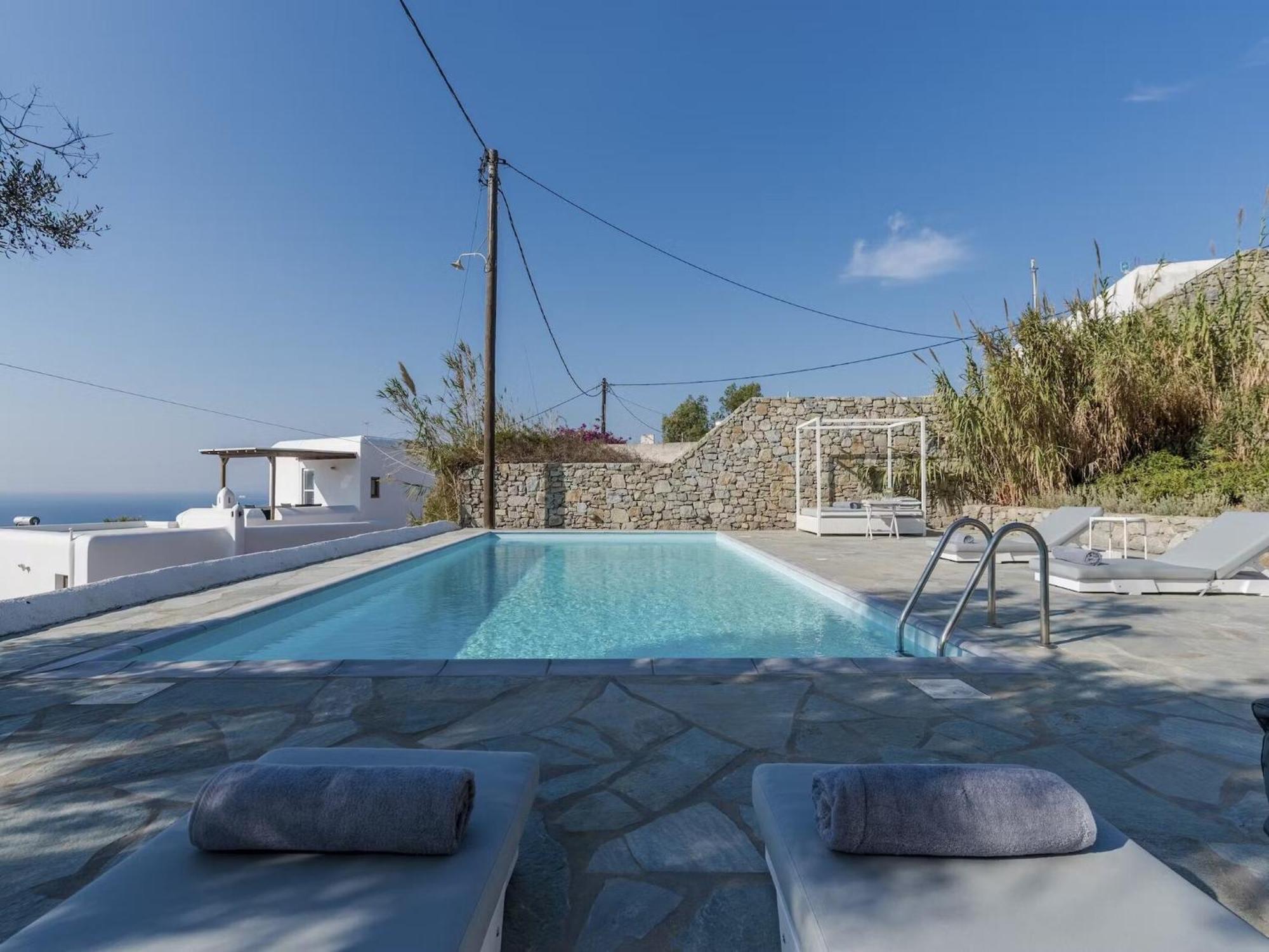 Traditional With Swimming Pool * Ano Mera