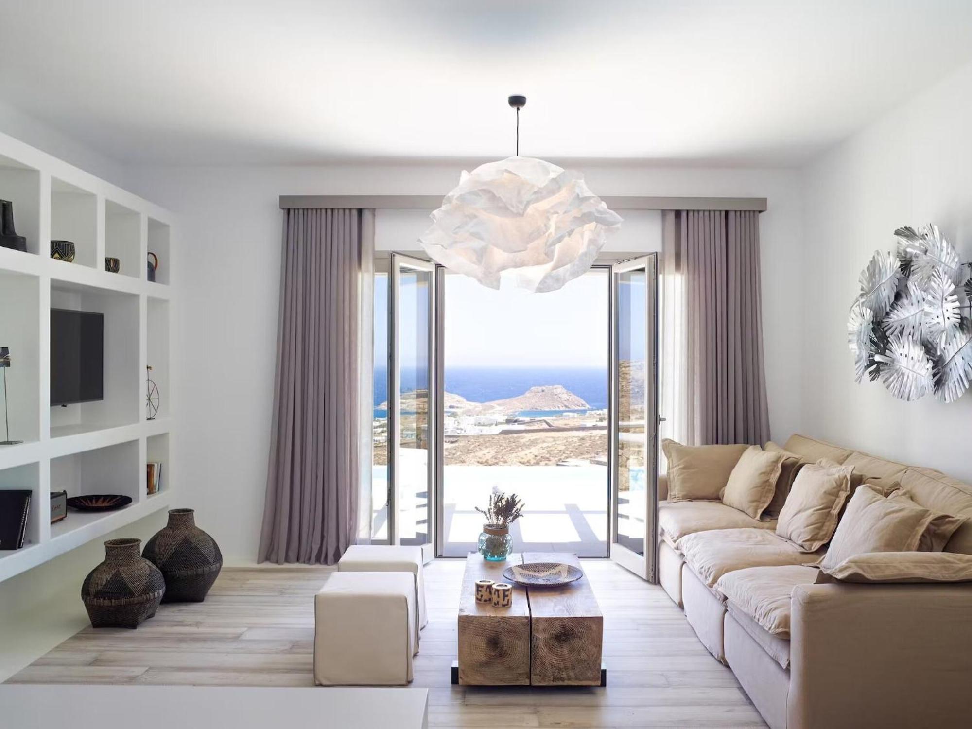 Villa At *