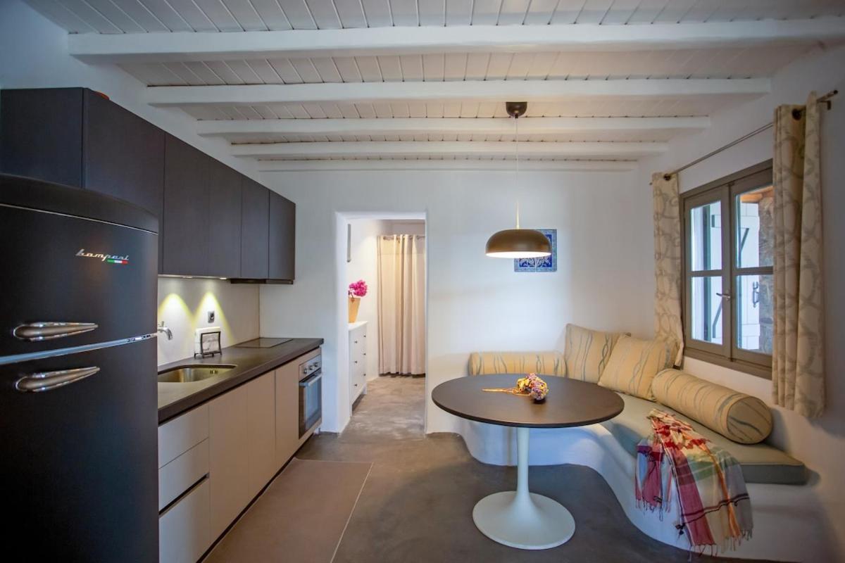 Private Sea View Yard Apartment