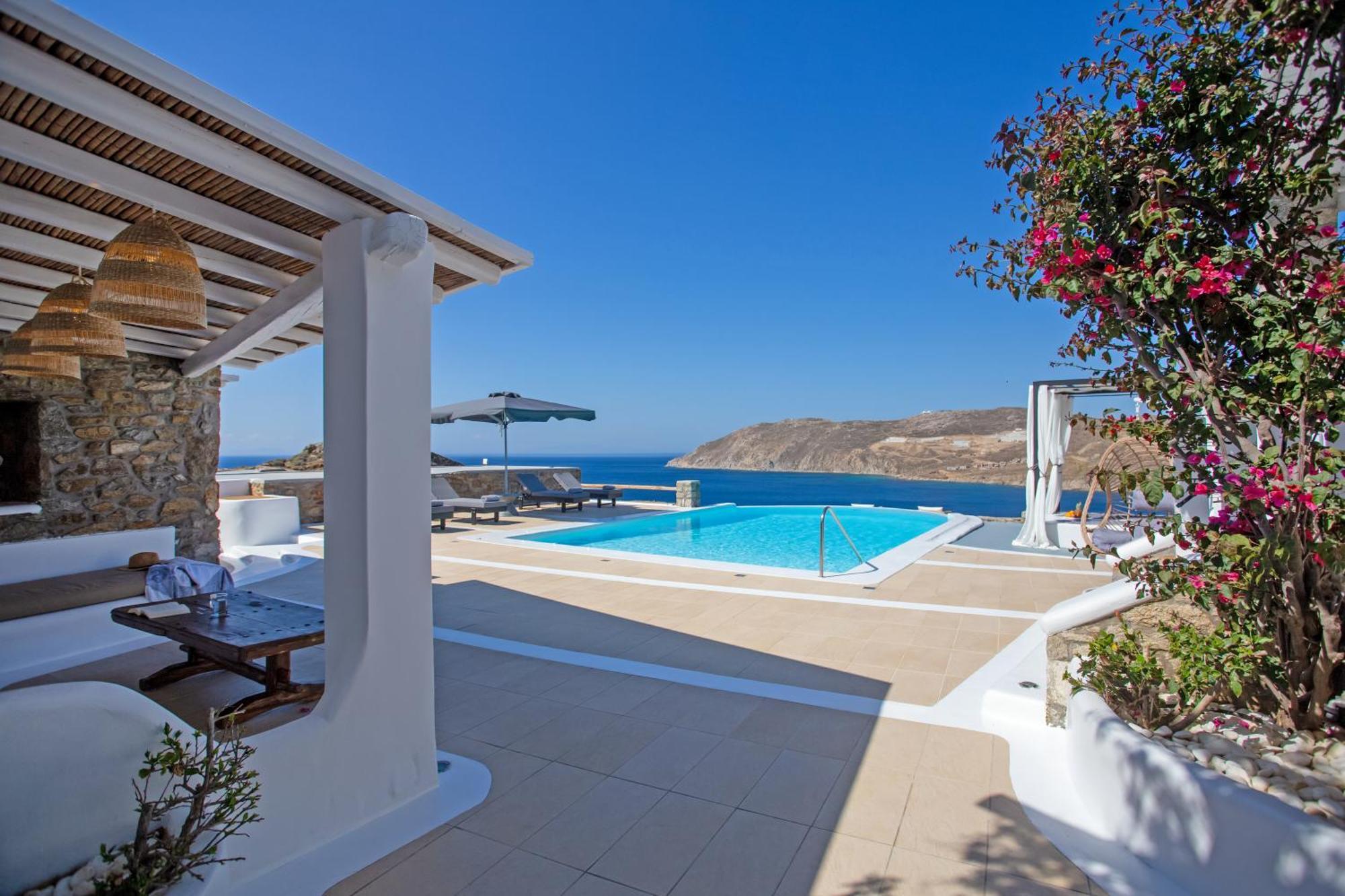 South Star Private Pool * Kalo Livadi