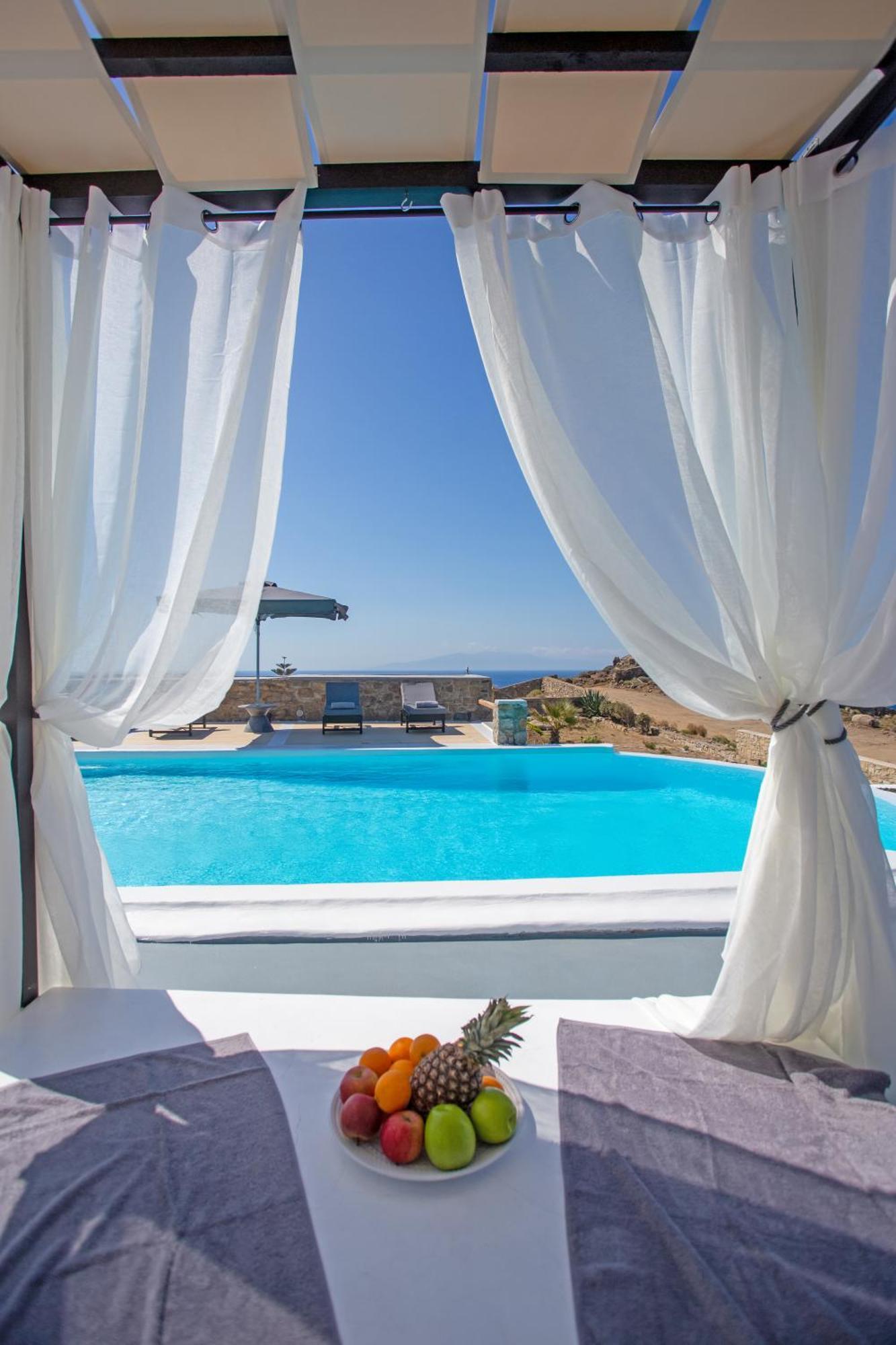South Star Private Pool * Kalo Livadi