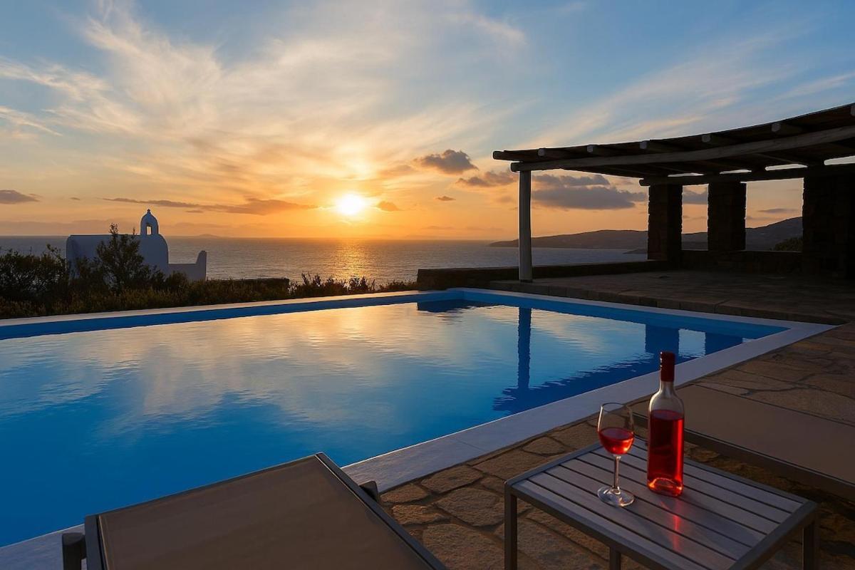 Apartment Stylish Mykonian Semi-private Huge Pool *