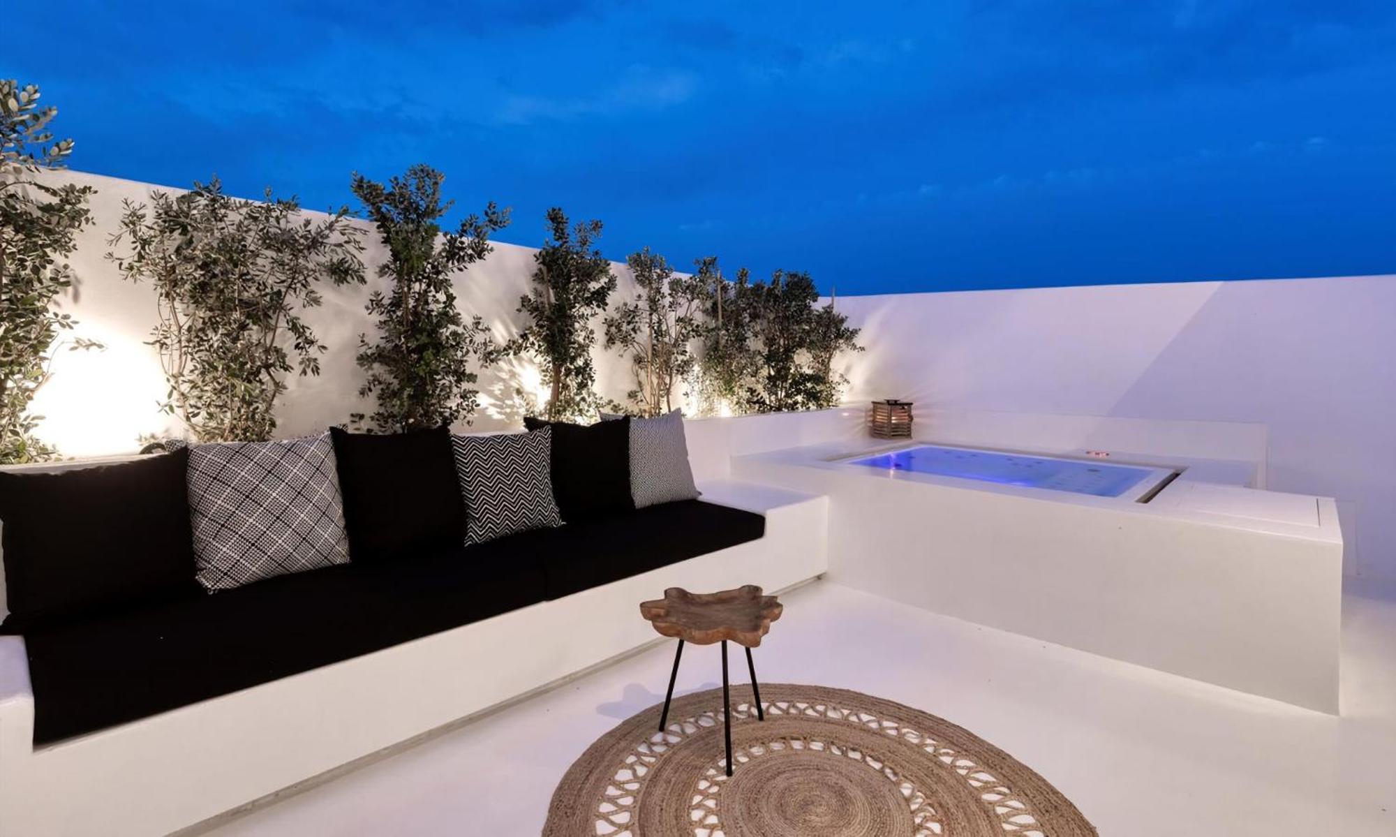 Dazzling Mykonos Lvellie 6 Bedrooms Unique Aegean Sea Views Private Infinity Pool Two Private Jacuzzis Psarou Villa *