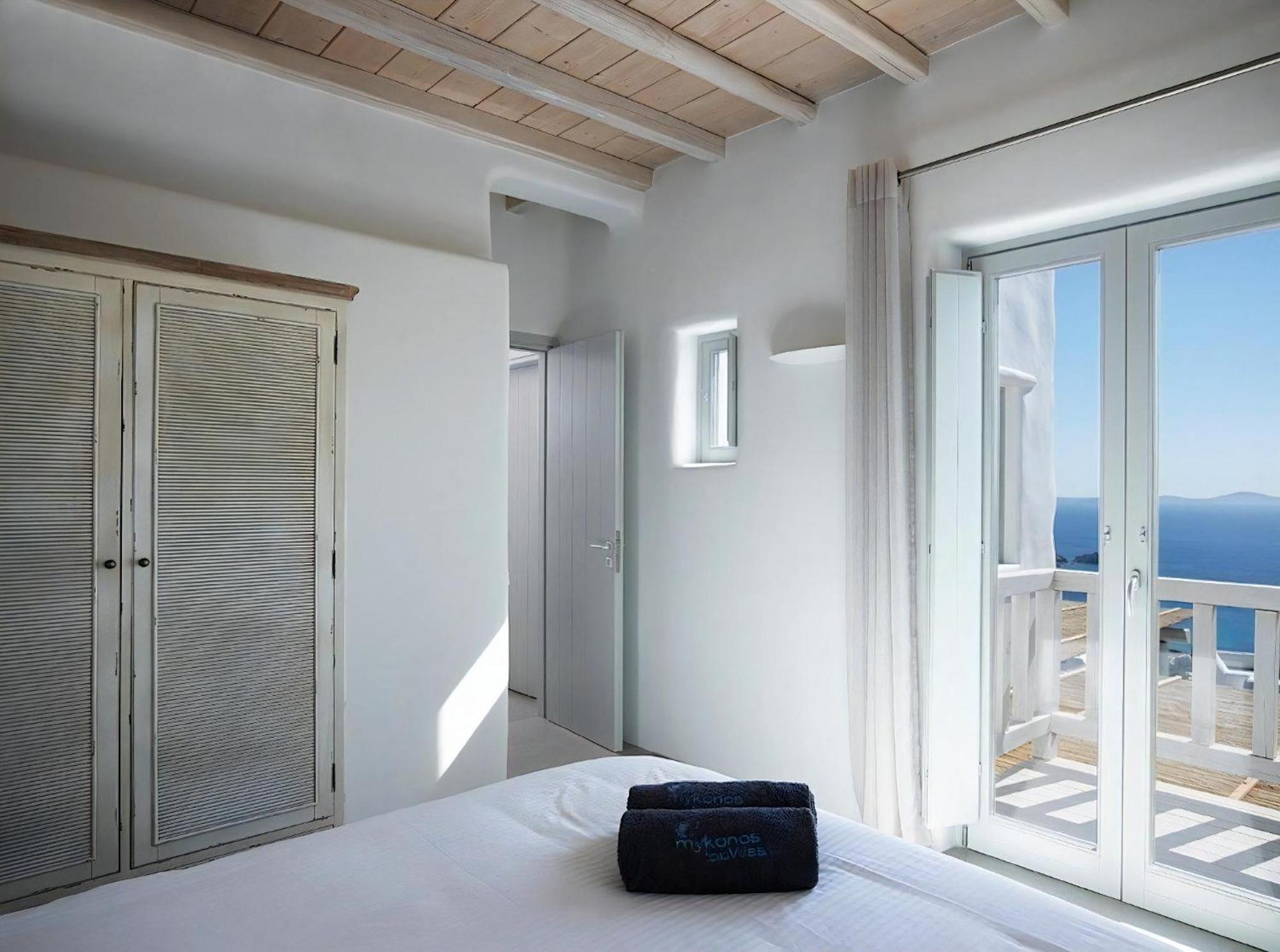 Exquisite Mykonos Ammos 4 Bedroom Private Pool Sea View Houlakia Villa