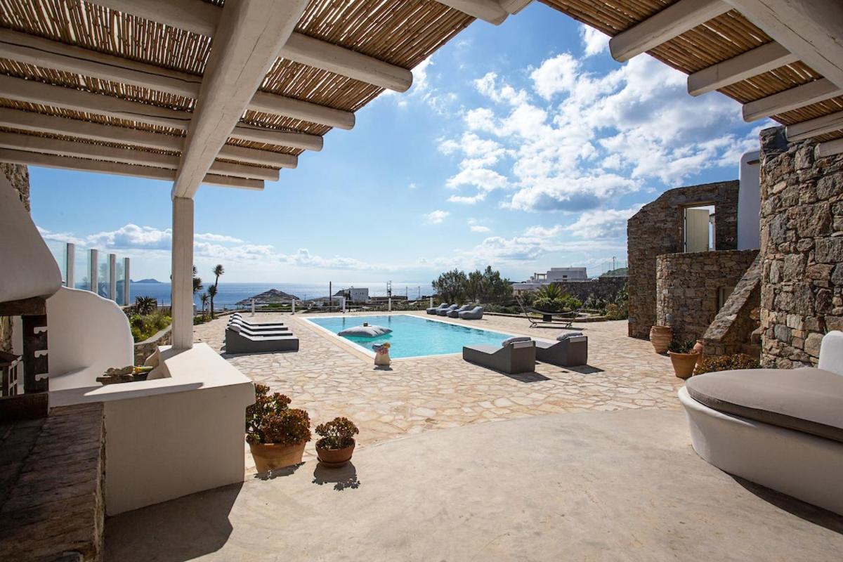 Your Private Mykonos Villa