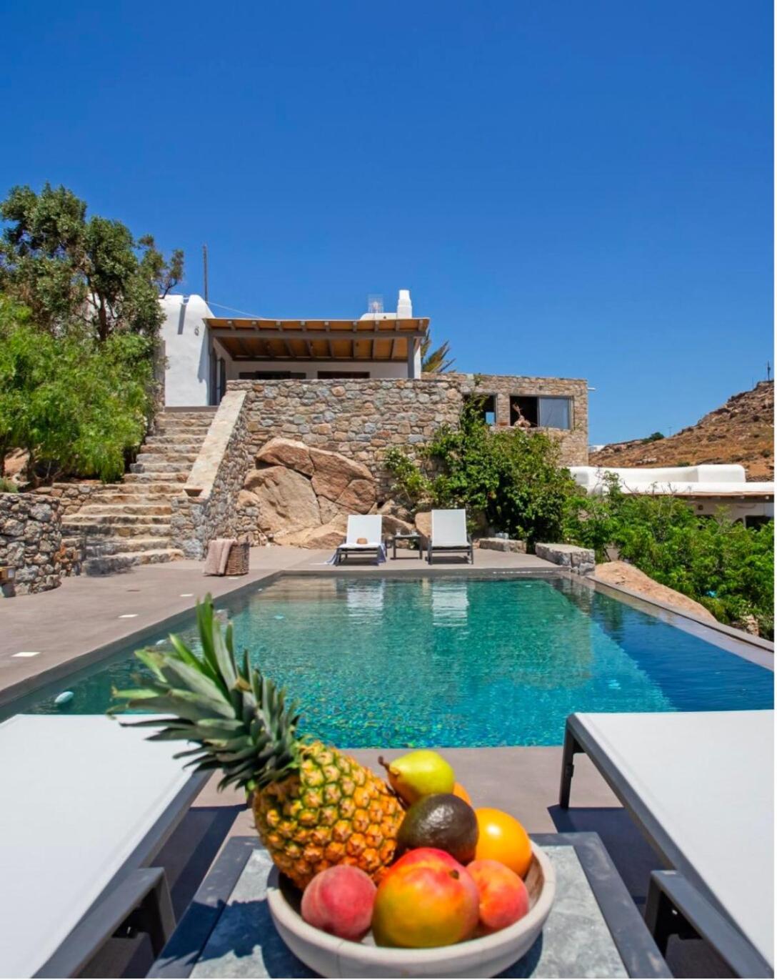Private Verdigris With Infinity Sea Views Villa