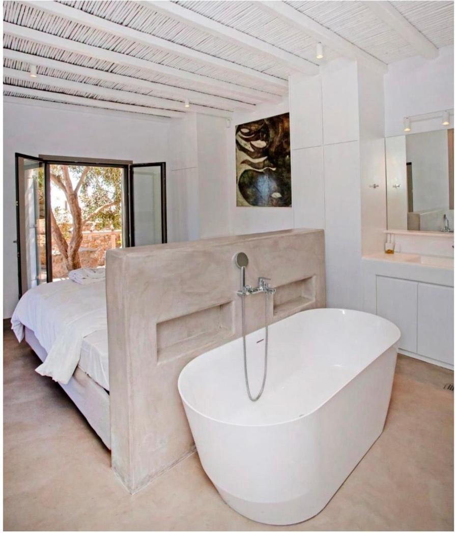 Private Verdigris With Infinity Sea Views Villa *