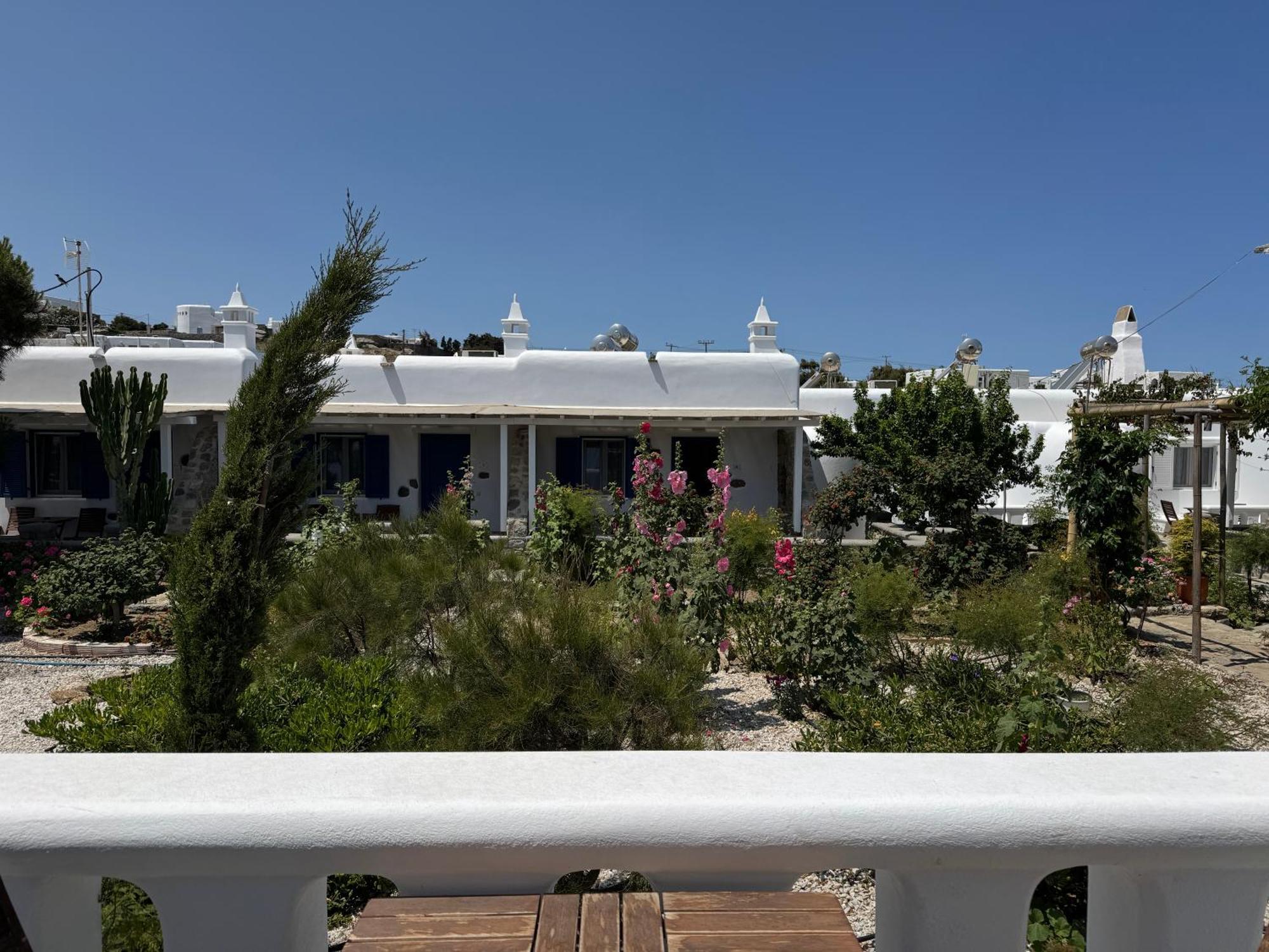 Anais Aparthotel *