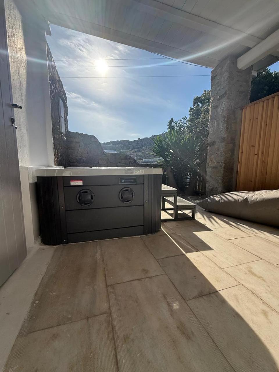 & Elia Mykonos